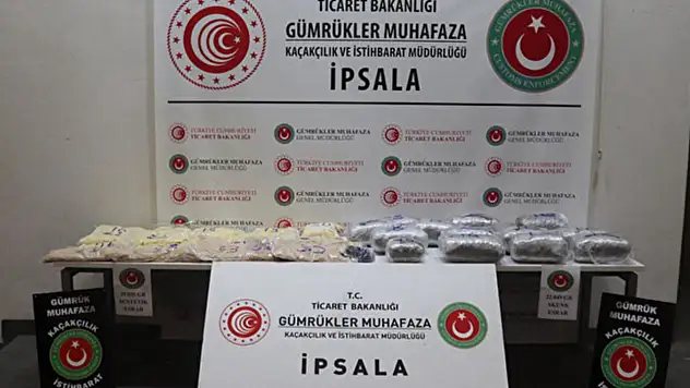 Gümrük kapılarında 182 kilogram uyuşturucu madde ele geçirildi