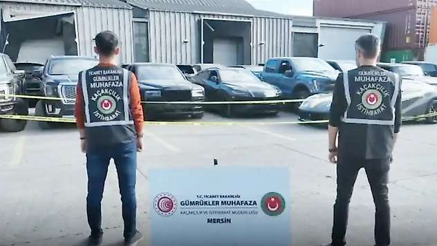 Gümrüklerde Kaçak Araç Operasyonu: 233 Araç Ele Geçirildi