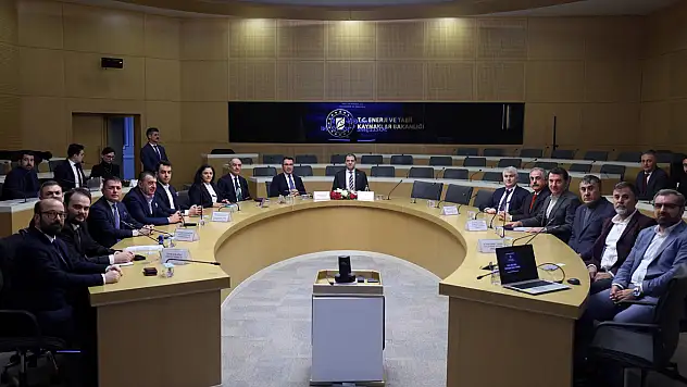 Güneş Enerjisinde 650 Megavatlık Yeni Adım