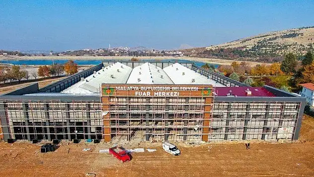 Gürkan: Fuar merkezinde incelemelerde bulundu