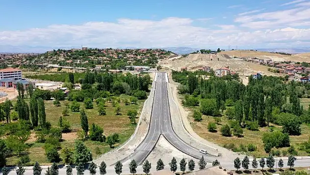 Gürkan: Malatya'yı tek arterli ulaşım aksından kurtarıyoruz