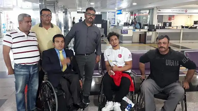 Azim ve Mücadele Bakan'a Avrupa şampiyonluğu getirdi