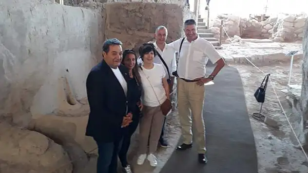 Fendoğlu'ndan,  vize işlemlerinin hızlandırılması için girişim