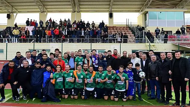 Şampiyonluğu Tüm Malatya'ya Armağan Ediyoruz