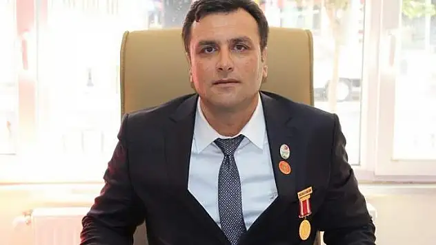 Başkan Gözükara'nın Kandil Gecesi Mesajı