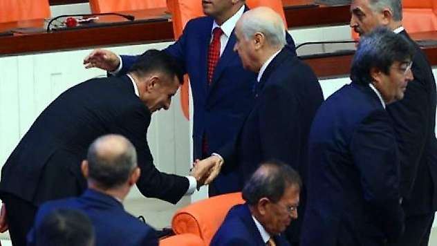 Bahçeli davet etmişti...Hayati Arkaz MHP'ye geçti