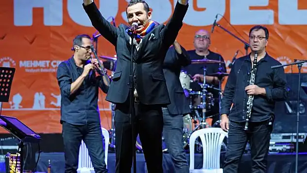 Ferhat Göçer, Malatyalıları Coşturdu