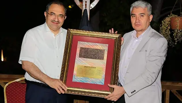 Vali Kaban. Başsavcı Usta Onuruna Veda Yemeği Verdi