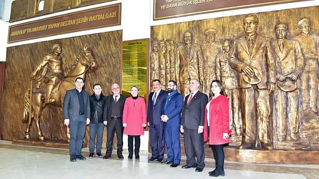 Başkan Gürkan, 'Şehit Aileleri Ve Gaziler Bizim Başımızın Tacıdır'