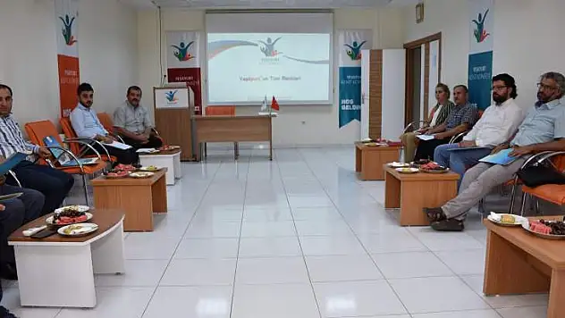 Yeşilyurt Kent Konseyi Ahmet Berber'e Emanet