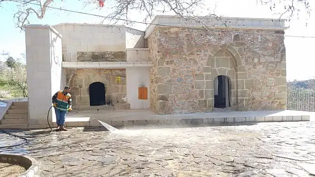 Belediyeden Şehir Genelinde Bayram Temizliği