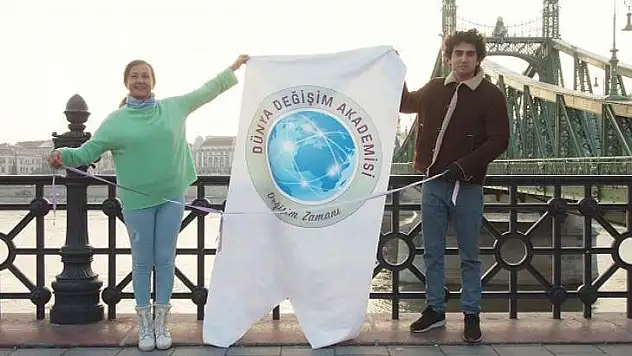 Dünya Değişim Akademisi 134. Merkezini Budapeşte'de Açtı!