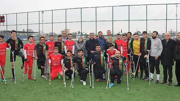 Çalık,  Ampute maçını izledi