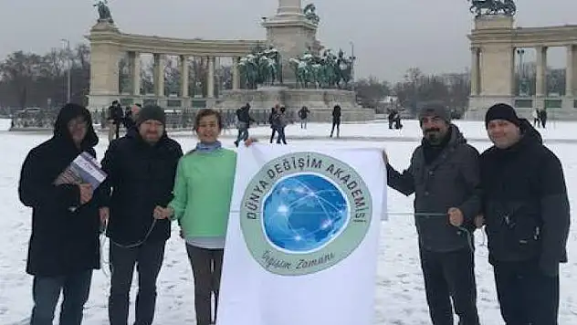 Dünya Değişim Akademisi 131. Merkezini Macaristan'da Açtı!