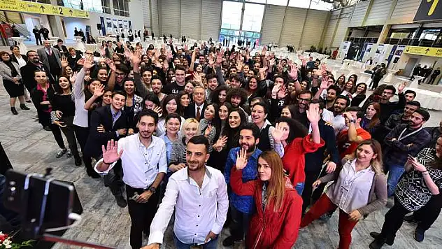 İzmirli gençler İzmir için yarışacak