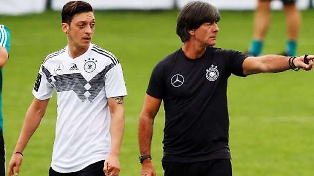 Joachim Löw'den Mesut Özil itirafı!