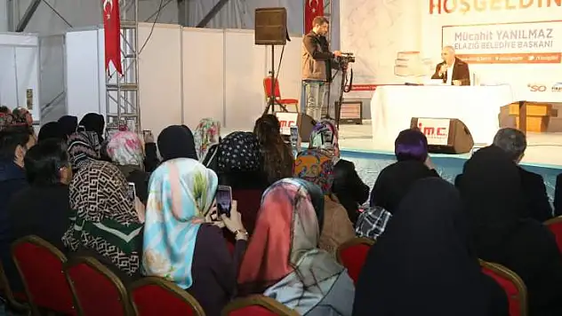 Şair Nurullah Genç Elazığlılarla Buluştu