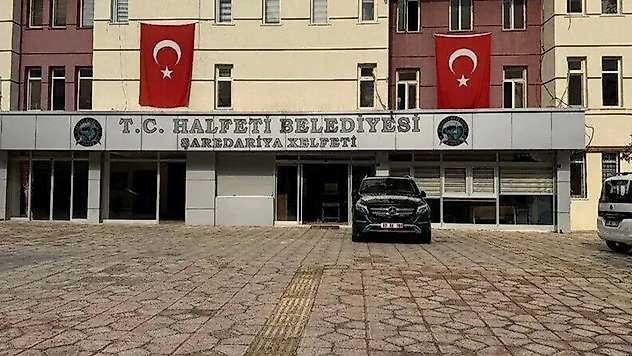 Halfeti Belediyesi'ne Operasyon: 49 Gözaltı
