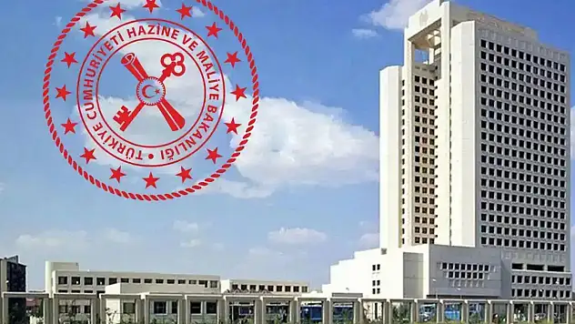 Hazine Bakanlığı: Bakanımıza yönelik ithamlar siyaset ahlakıyla bağdaşmamaktadır