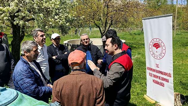 Hekimhan'da Üreticilere Sıvı Solucan Gübresi Desteği