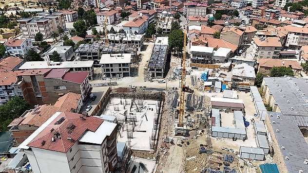 Hekimhan'da Yeni Çarşı Projesinde İnşaatlar Yükselmeye Başladı