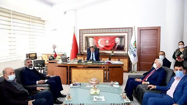 Hekimhan Heyetinden Başkan Gürkan'a Teşekkür Ziyaret