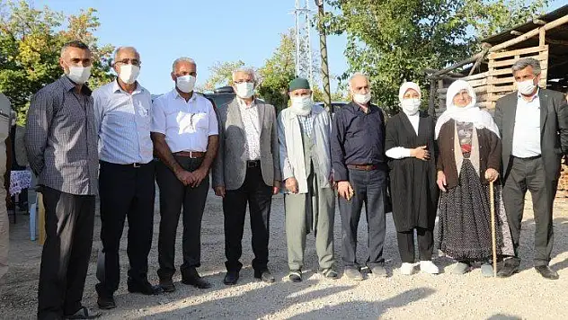 Hizmet bizim için her şeyden önce gelir