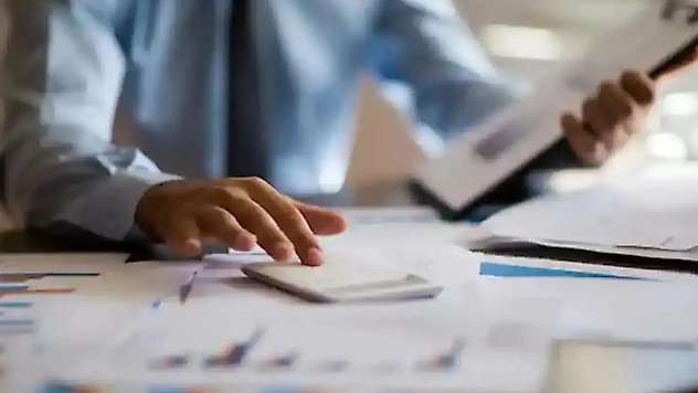Hizmet üretim endeksi yıllık yüzde 0,4 azaldı