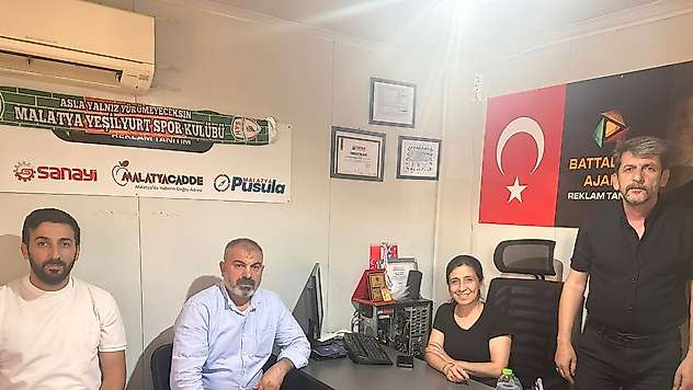 HÜDA PAR Malatya'dan Yerel Basına Destek: 'Konteynerlerde Gazetecilik Yapılıyor'