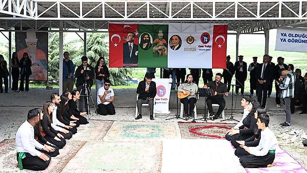 Hüseyin Doğan Dede Malatya'da Dualarla Anıldı