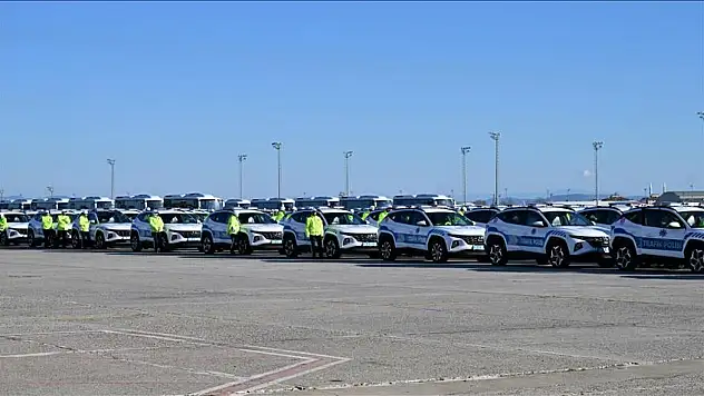 Hyundai'den Emniyet Genel Müdürlüğüne 1000 adetlik araç teslimi