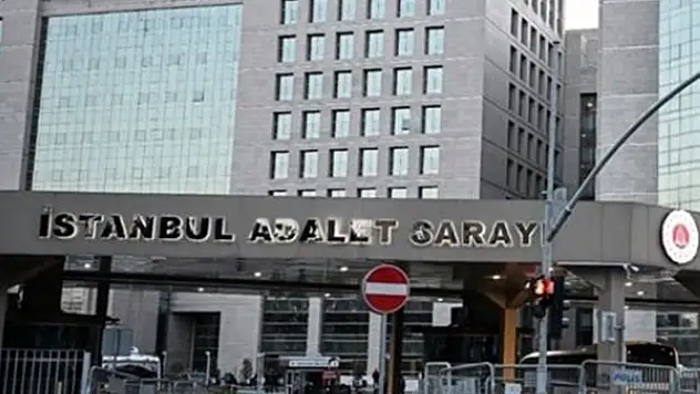 İBB'ye yönelik yolsuzluk soruşturmasında 3 şirkete el konuldu