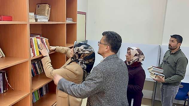 İbrahim Eren'in Adı Beydağı Anadolu Lisesi Kütüphanesinde Yaşatılıyor