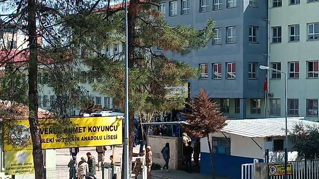 İçişleri Bakanlığı'ndan Şanlıurfa'daki saldırıya ilişkin açıklama: Saldırgan intihar etti