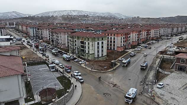 İkizce 1. Etap Deprem Konutlarında Kapsamlı Temizlik Çalışması