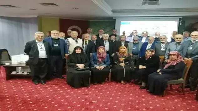 İmam Hatipliler 48 yıl sonra bir araya geldi