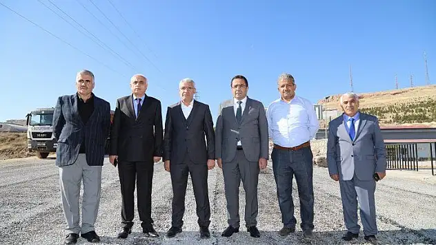 İmara açılan yeni yollar Battalgazi Belediyesi tarafından asfaltlanıyor