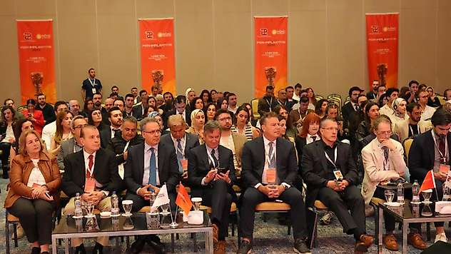 İnönü Üniversitesi ve Türk Periodontoloji Derneği iş birliğiyle Malatya'da uluslararası buluşma