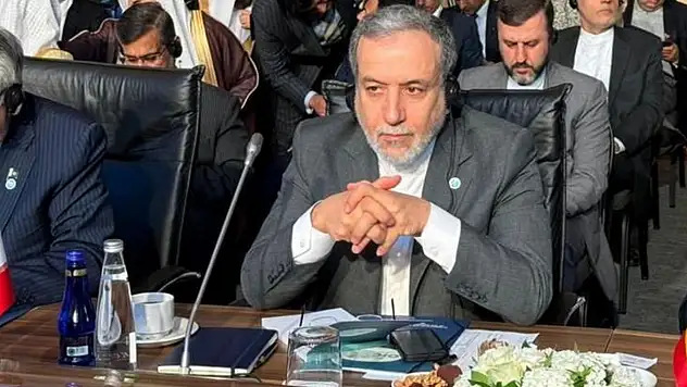 İran Dışişleri Bakanı Erakçi, İstanbul'da ABD saldırıları hakkında konuştu