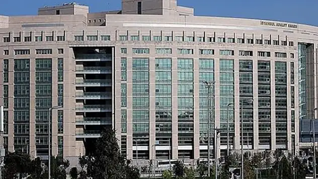İstanbul'da yürütülen suç örgütü soruşturması kapsamında 7 şüpheli gözaltına alındı.