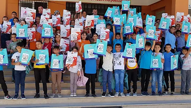 İstanbul Valiliği'nden açıklama: STK'lar okullarda artık bizzat yardım dağıtamayacak