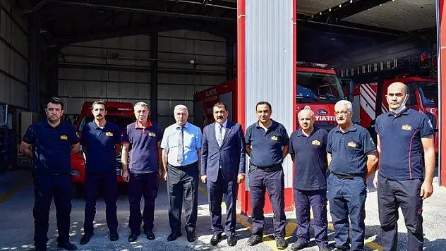 İtfaiyecilerimizin Cansiparene Mücadelesine Milletimiz Şahittir