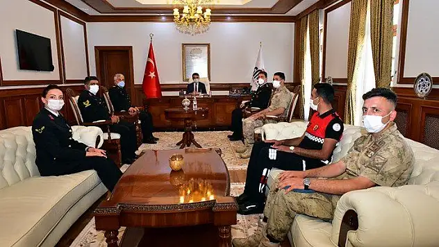 Jandarma Teşkilatı'ndan Vali Baruş'a 182. Kuruluş Yıldönümü Ziyareti
