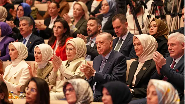 Kadem'de Bayrak Değişimi: Yeni Yönetim Kurulu Başkanı Av. Dr. Canan Sarı oldu