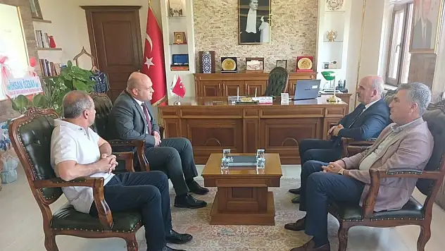 Kale Belediye Başkanı Özbay, Kaymakam Vekili Denli'yi ziyaret etti