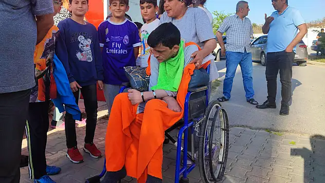 Kamu personeli depremzedelerden konteyner kent tahliye kararına tepki