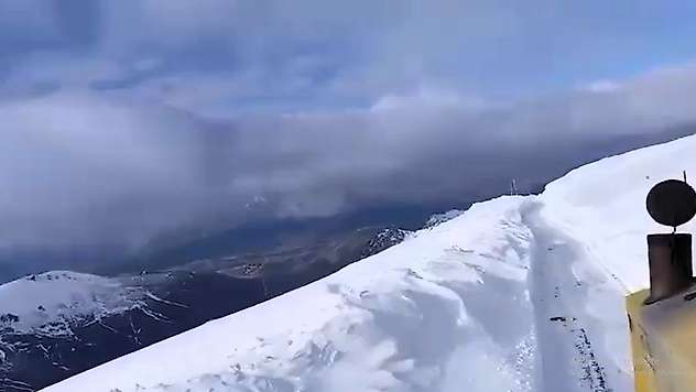 Kardan Kapanan Yamadağı Yolu Büyükşehir Ekiplerince Açıldı