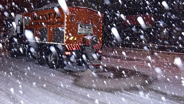 Karla Mücadele Çalışmalarında Araç ve Personel Sayısı Arttırıldı