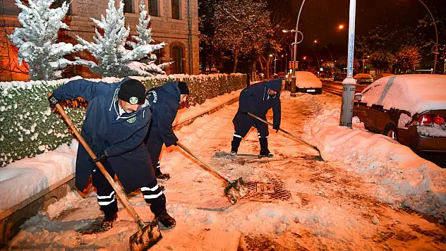 Karla Mücadelede Büyükşehir'den Etkin ve Sürekli Müdahale