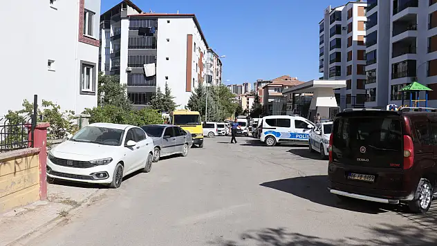 Kayıp 40 Yaşındaki R.Ö., Çatı Katında Silahla Vurulmuş Halde Bulundu